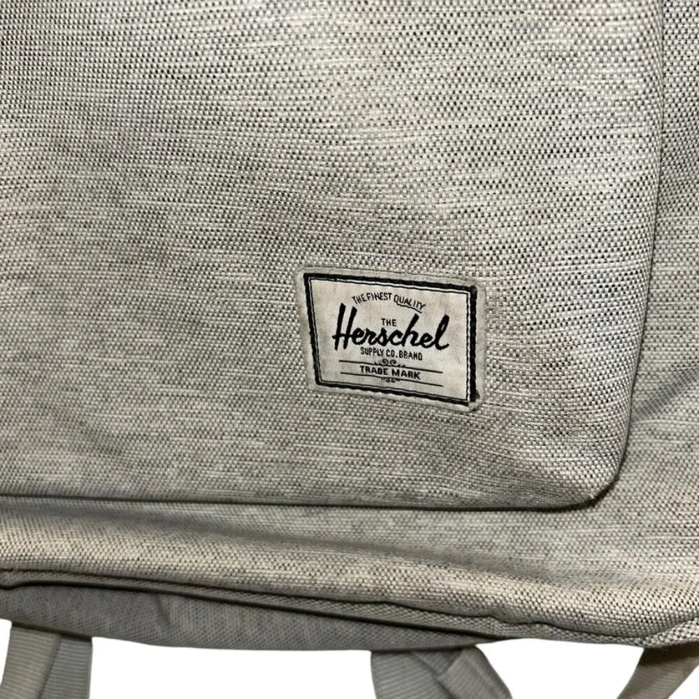 Herschel Supply Co Brand light gray classic small back pack